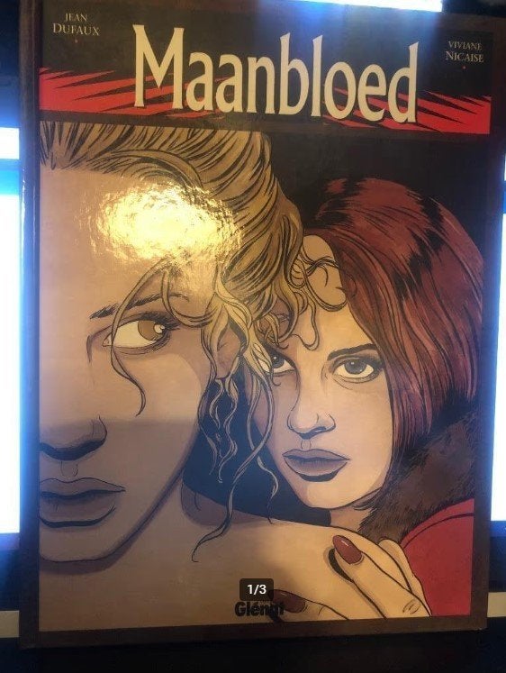 Maanbloed dufaux hardcover h4, Eén stripboek, Ophalen of Verzenden, Zo goed als nieuw
