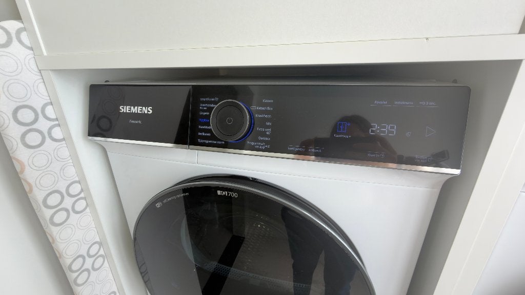 Siemens WG56B2A7NL & Siemens WQ45B2A5NL, Witgoed en Apparatuur, Wasmachines, Ophalen, 1200 tot 1600 toeren, Minder dan 85 cm, 8 tot 10 kg