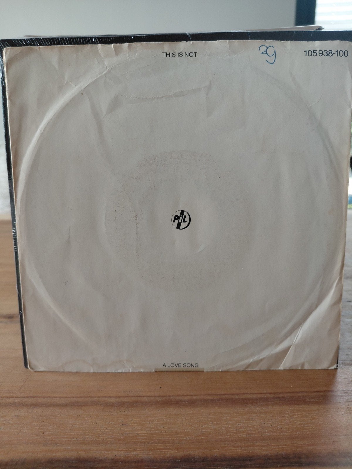 Pill - this is not a love song, Verzenden, Gebruikt, Overige formaten