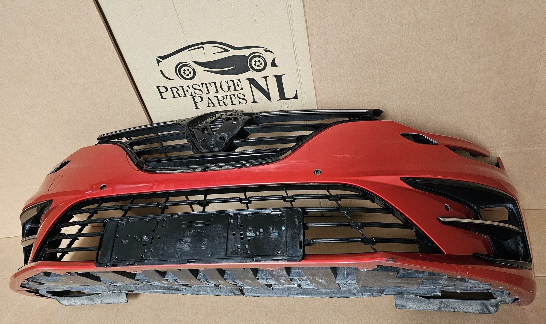 RENAULT MEGANE 4 IV FACELIFT VOORBUMPER BUMPER 620220472R, Gebruikt, -, Voor, -