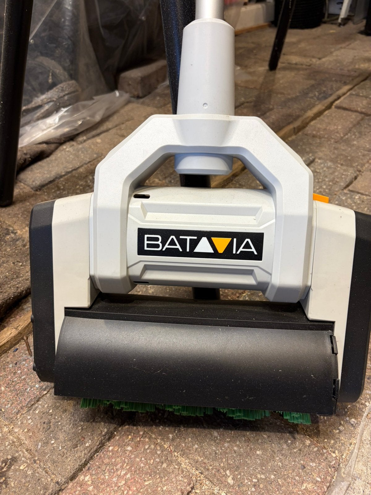 Batavia brush, Ophalen, Zo goed als nieuw