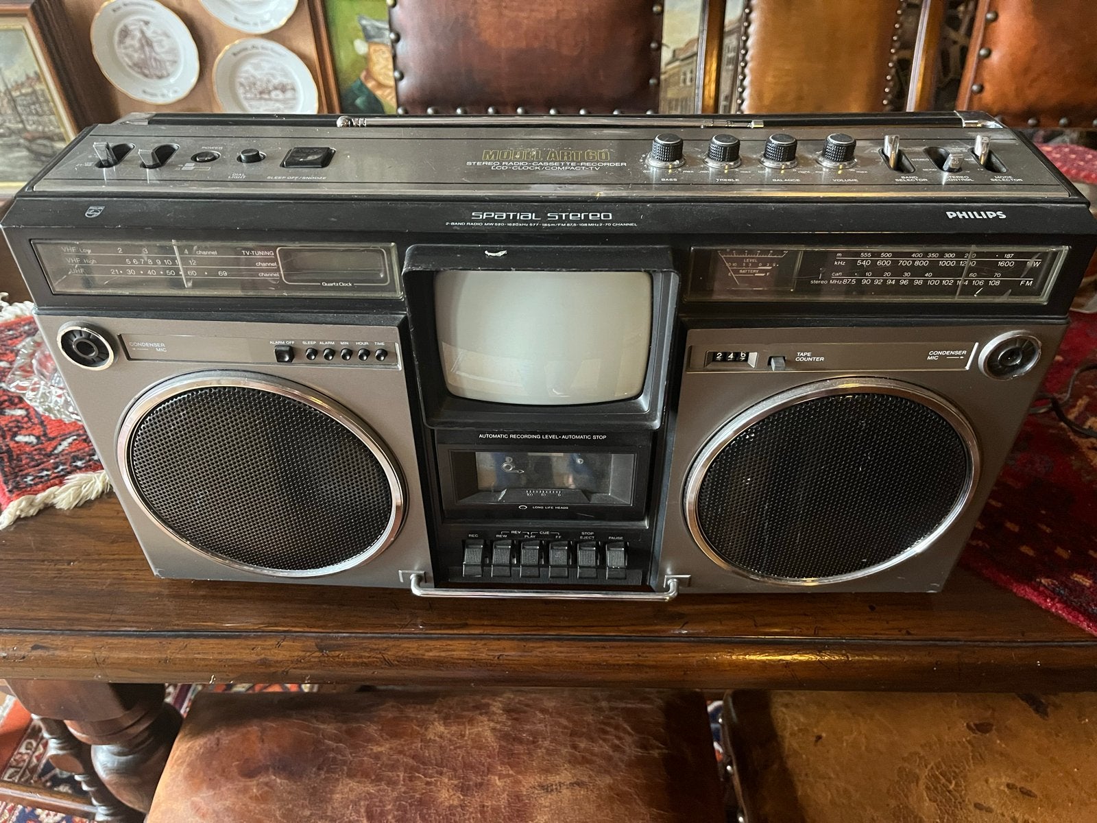 Philips ART 60/00 Boombox met TV en Cassettedeck, Ophalen, Gebruikt, Minder dan 40 cm, Philips