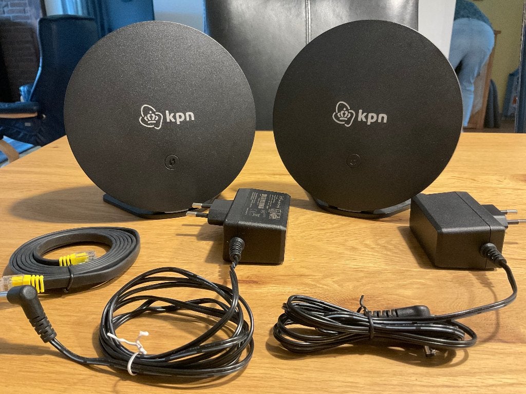 KPN SuperWifi 2.0 (set van 2) - Optimale WiFi dekking, Ophalen of Verzenden, Zo goed als nieuw, KPN