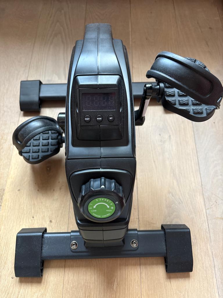 Tunturi Cardio Fit M45 Hometrainer - Compact en Efficiënt, Kunststof, Armen, Ophalen of Verzenden, Zo goed als nieuw