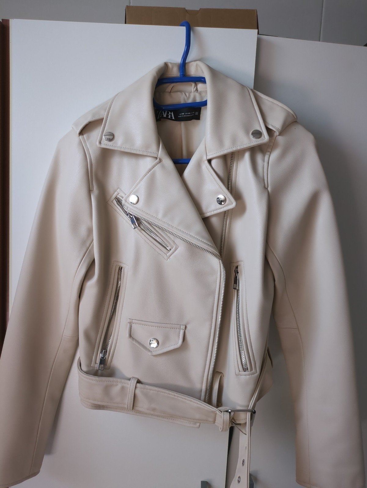 Zara beige faux biker leren jas, Ophalen, Zo goed als nieuw, Beige