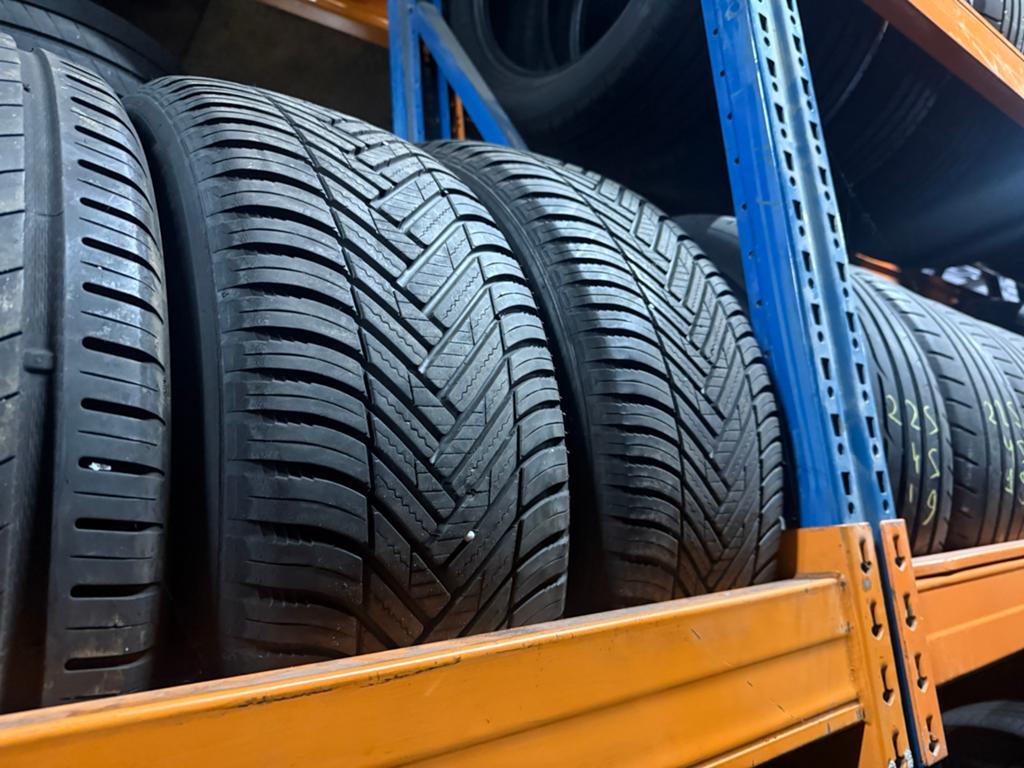 2x 235 50 18 101V Hankook Kinergy 4S DEMO DOT2024