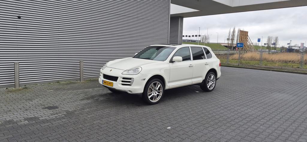 Porsche Cayenne 4.8 S Tiptronic S 2007 Wit, Auto's, Porsche, Automaat, Cayenne, 2220 kg, Wit