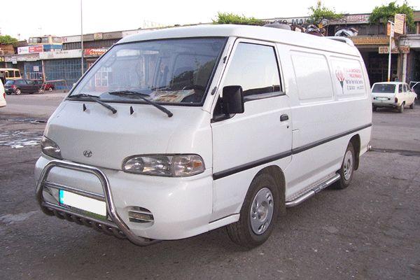 Hyundai H100 Sidebars met aluminium trede, Niet ingevuld, Niet ingevuld, Niet ingevuld