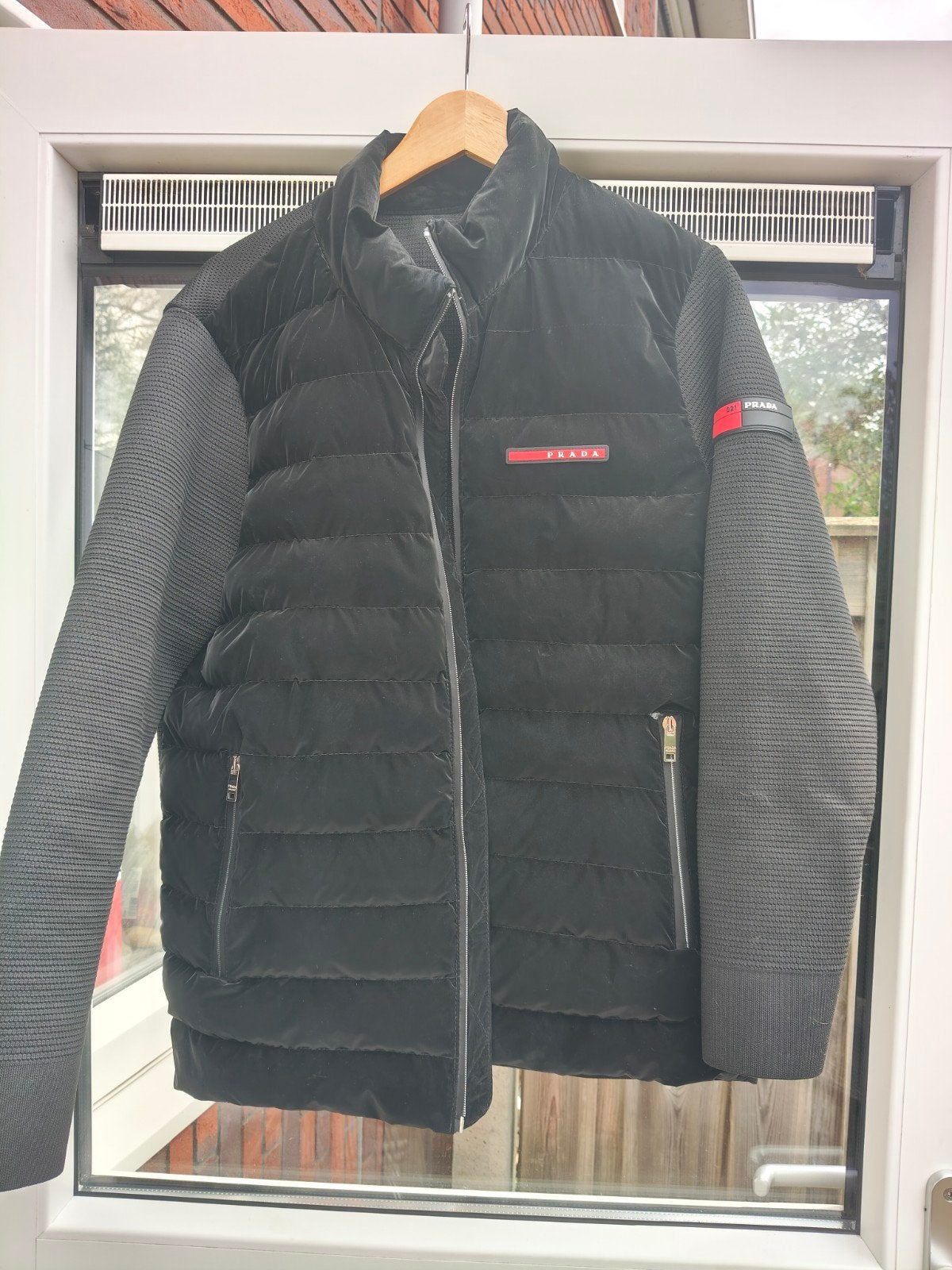 Te koop winterjas heren Prada, Maat 52/54 (L), Zwart, Ophalen of Verzenden, Zo goed als nieuw