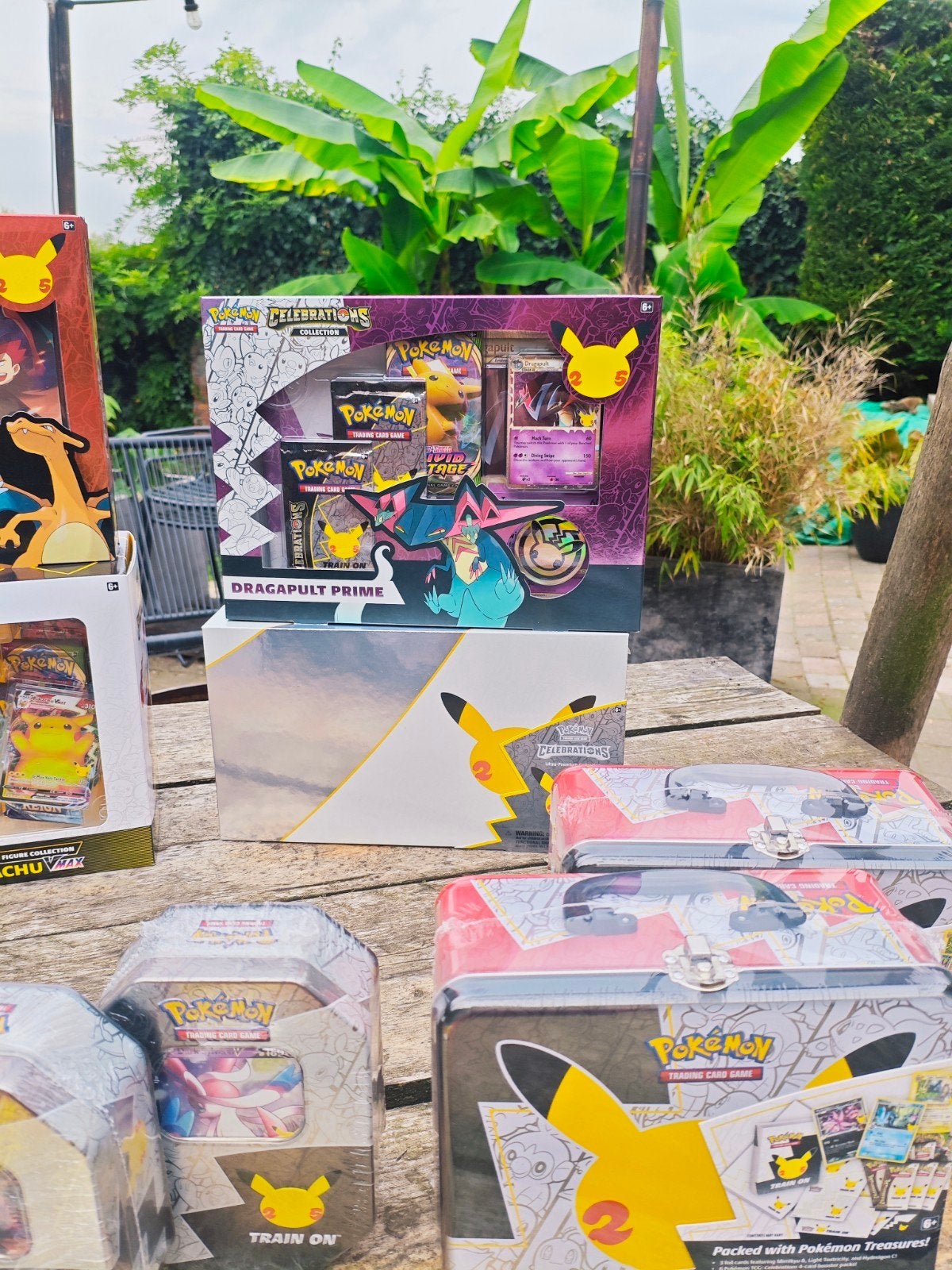 Uniek Sealed complete collectie celebrations 25 jaar Pokemon, Ophalen, Nieuw