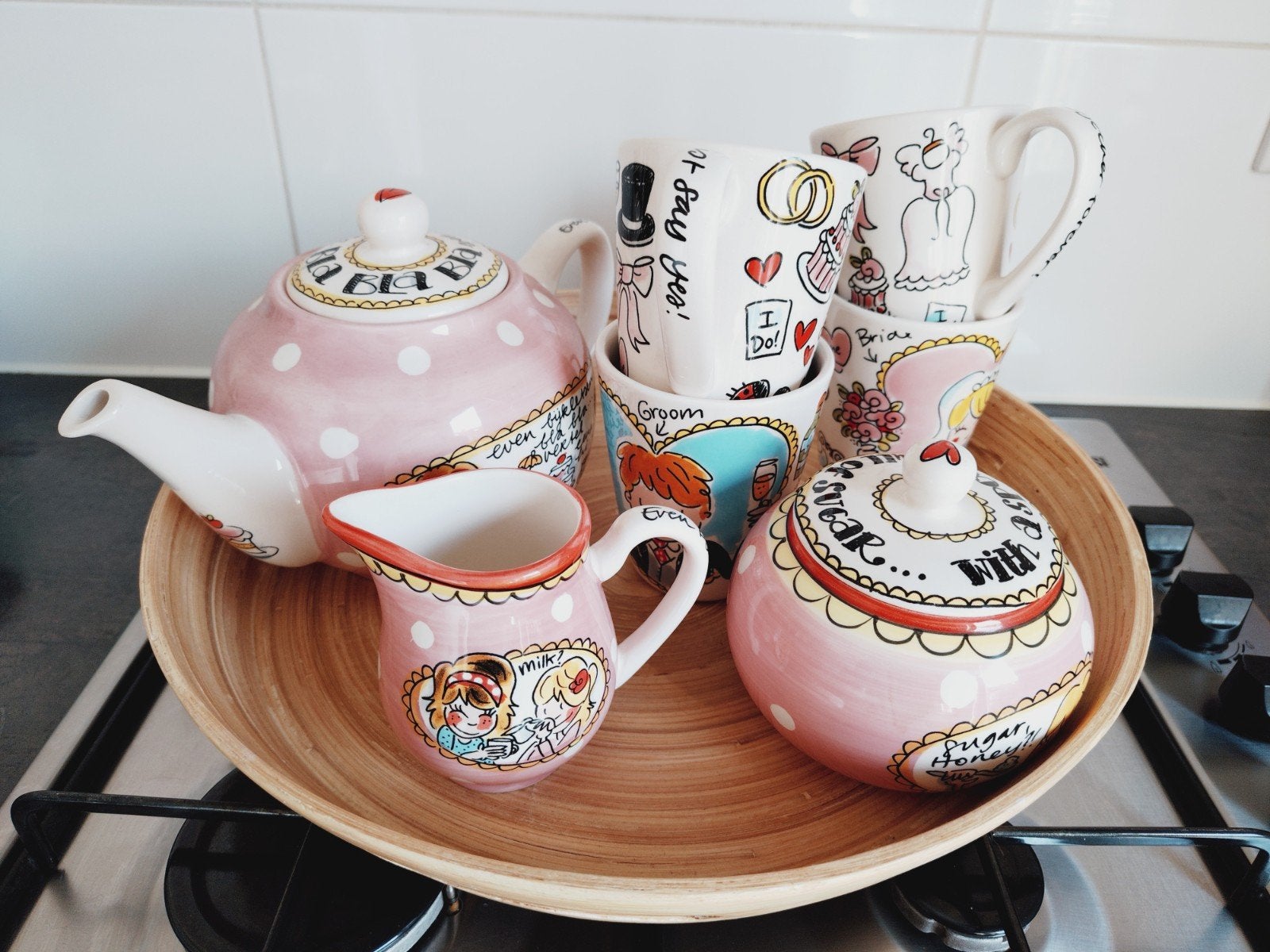 Blond servies, Ophalen