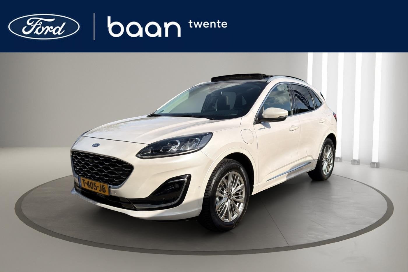 Ford Kuga 2.5 PHEV Vignale | Pano dak | Trekhaak | Memory |