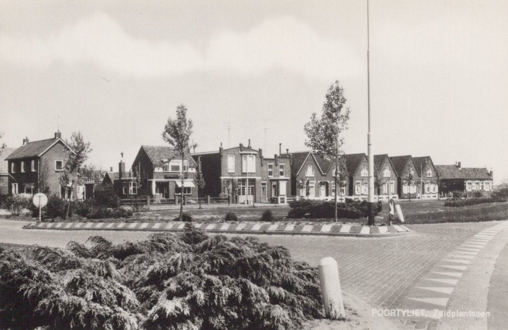 POORTVLIET - 1968 - Zuidplantsoen, Verzamelen, Ansichtkaarten | Nederland, Verzenden, 1960 tot 1980, Ongelopen, Zuid-Holland