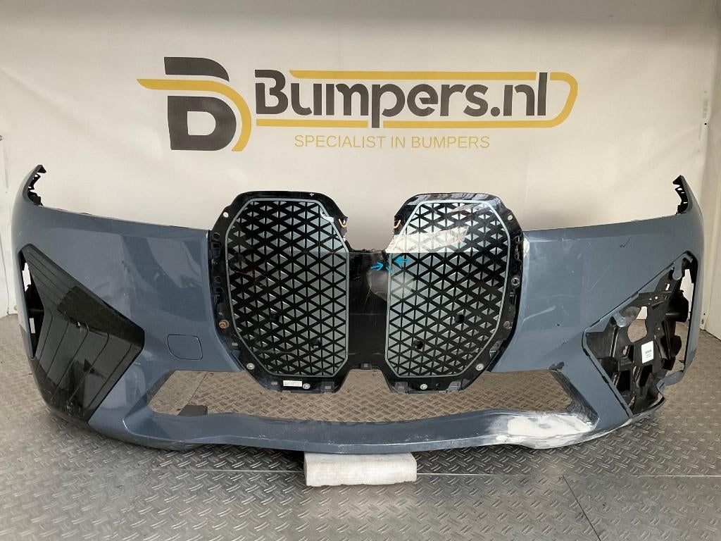 Bumper BMW ix i20 F30 F31 E90 E91 ix i20 X1 F48  Voorbumper, Auto diversen, Tuning en Styling, Ophalen