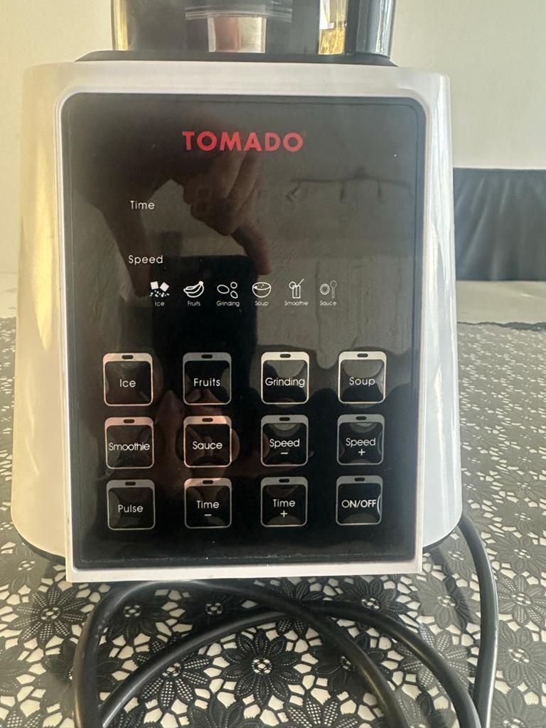 TOMADO Blender - Krachtige Keukenmachine, Ophalen, Zo goed als nieuw, Blender
