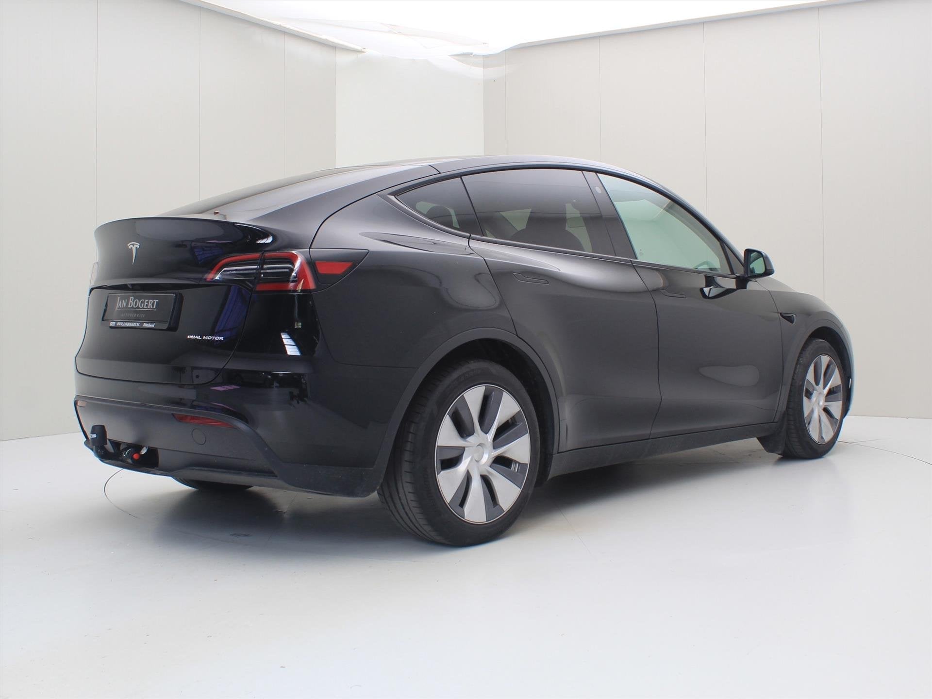 Tesla Model Y Long Range AWD 75kWh 351pk 95.1% SoH [ AMD RYZ, Auto's, Automaat, Gebruikt, Zwart, Zwart