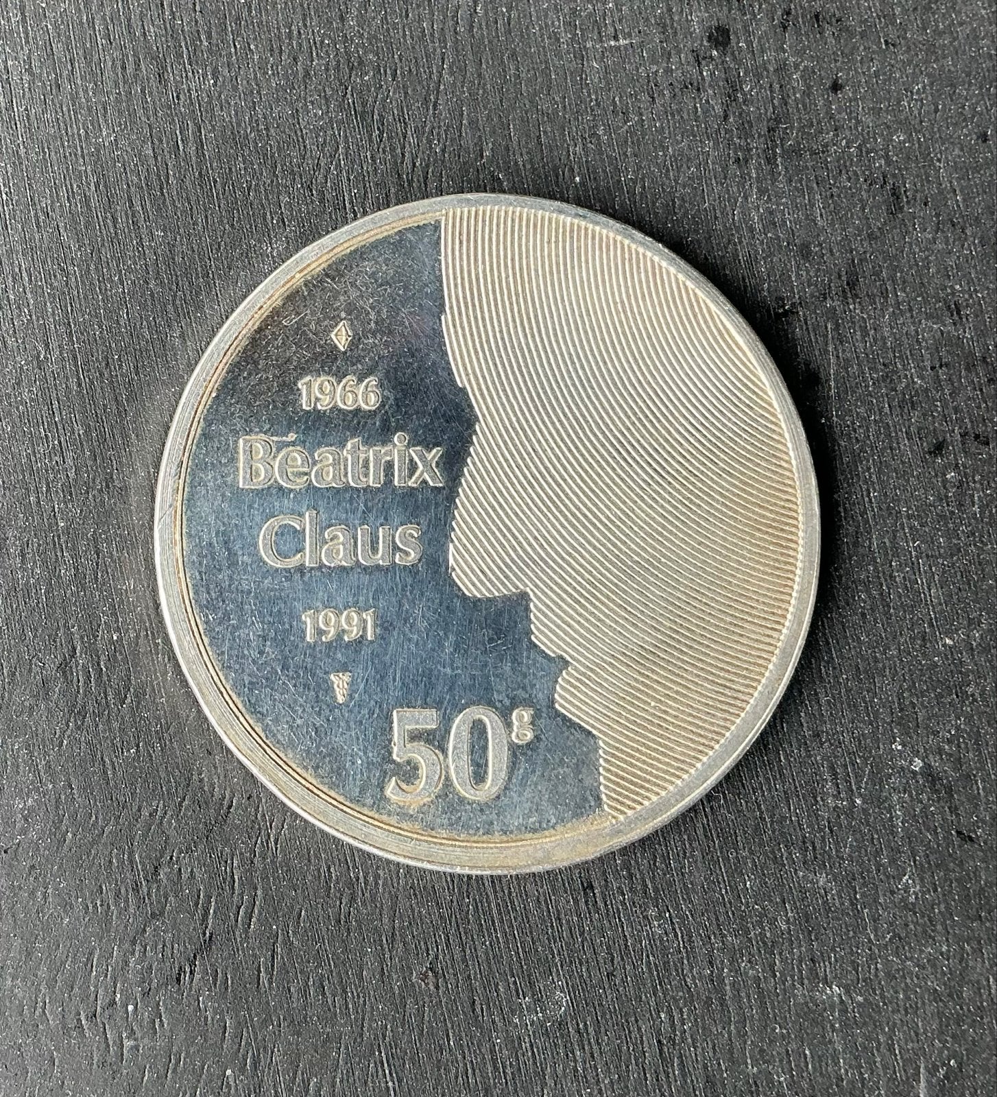 Zilveren munten Koningin Beatrix en Benelux, 50 en 10 gulden, Postzegels en Munten, Munten | Nederland, Setje, Koningin Beatrix