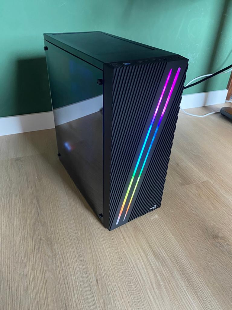 RGB Gaming PC met Windows 11, Computers en Software, Desktop Pc's, Gebruikt, 2 tot 3 Ghz, SSD, 8 GB, Met videokaart, Gaming, Ophalen