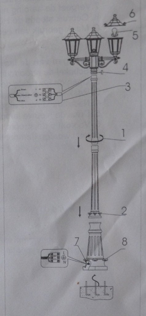 Milano buitenlamp - Klassieke driekoppige lantaarnpaal, Tuin en Terras, Ophalen, Minder dan 50 watt, Staande lamp, Netvoeding