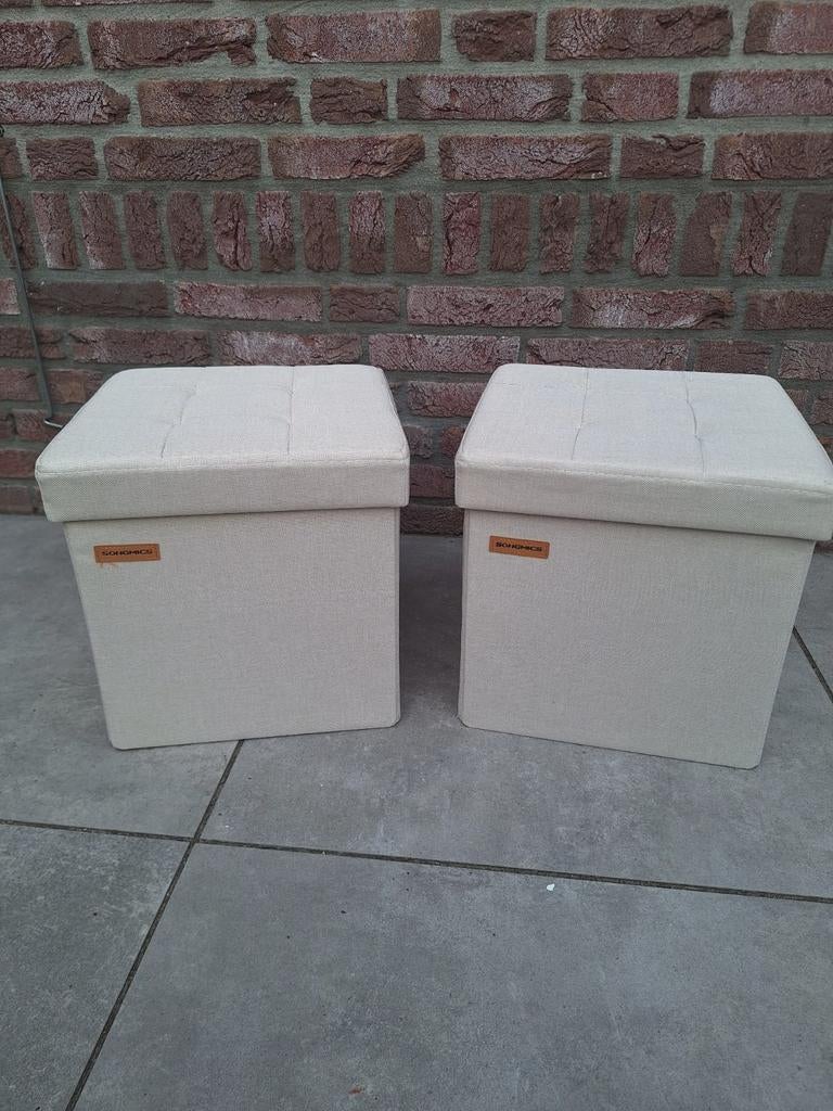 Poef Voetenbankje Opbergbank Krukje Crème 2 stuks 30x30x30cm, Minder dan 50 cm, Nieuw, Minder dan 50 cm, Ophalen of Verzenden