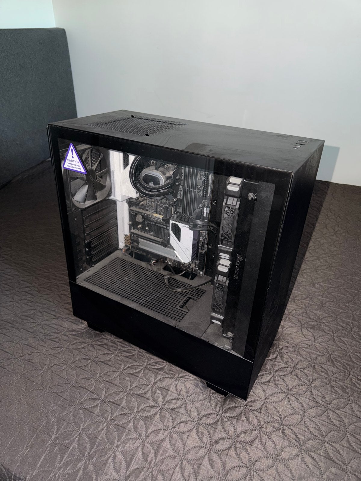 Gaming PC i5-10400 Z490 Vision D Corsair AIO (onvolledig), Gebruikt, Ophalen of Verzenden, Gaming, SSD