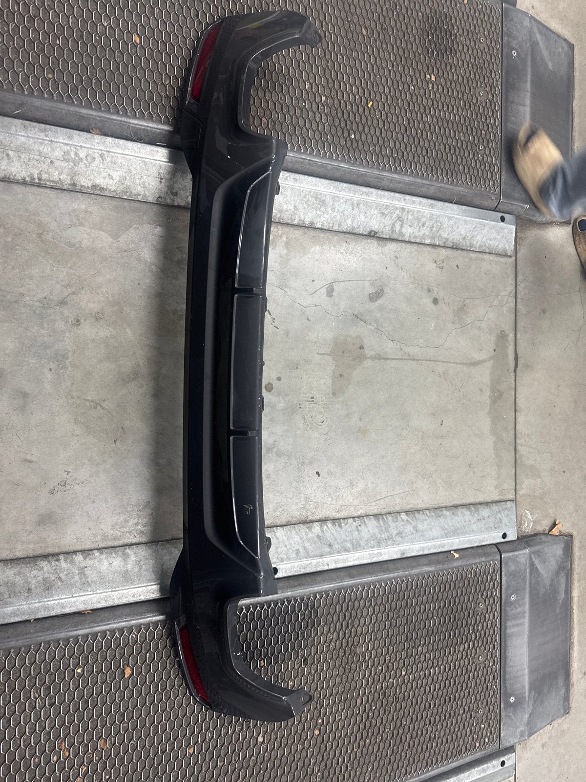 Diffuser BMW 5 Serie (G30/G31) 2021, Auto-onderdelen, Ophalen, Gebruikt, Achter, Bumper