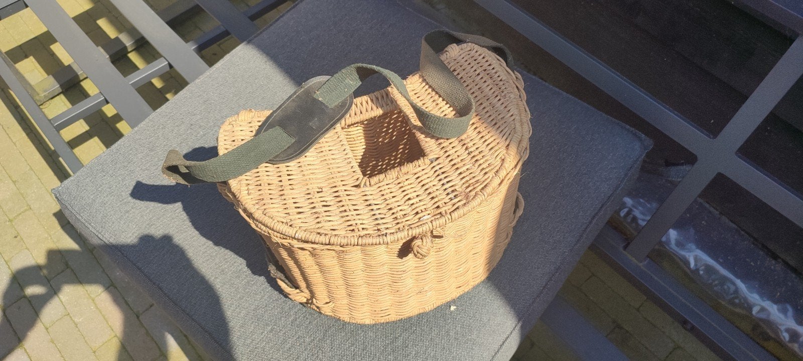 Vintage rieten (vlieg) vismand, Ophalen of Verzenden, Kunstaas