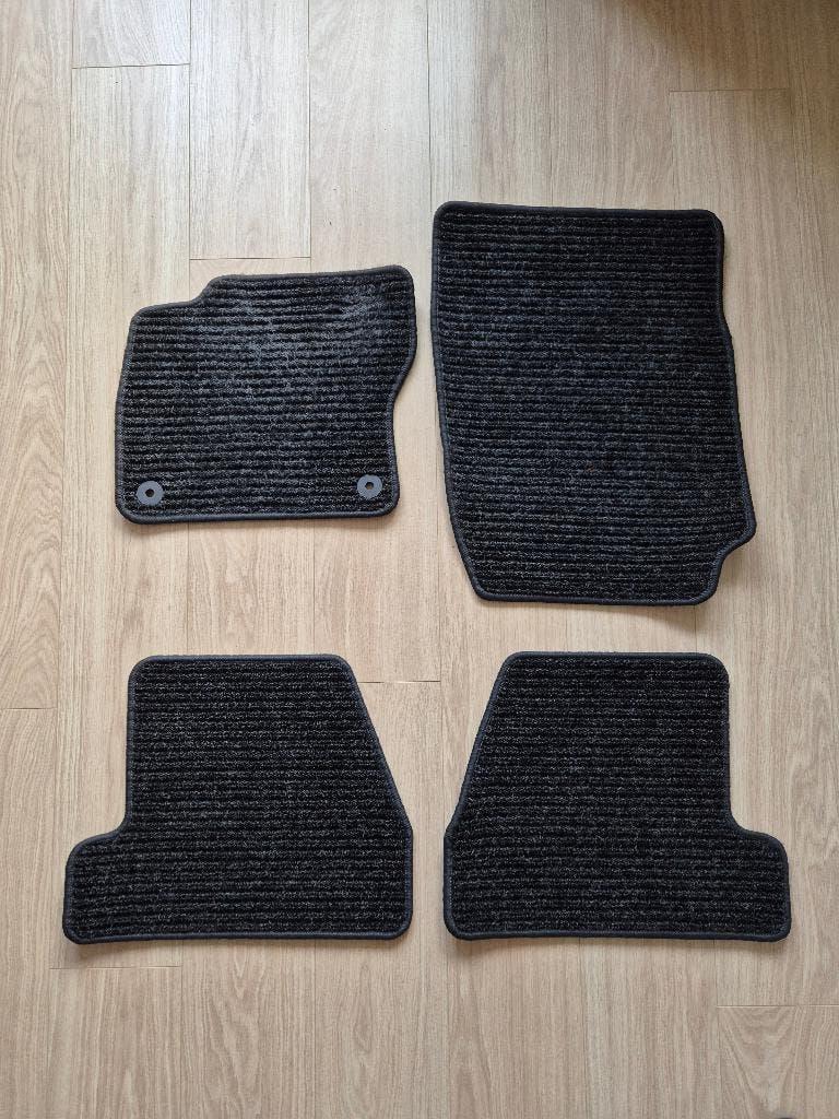 Ford Focus (Model 3 vanaf 2010) Automatten Set, Auto diversen, Automatten, Zo goed als nieuw, Ophalen of Verzenden