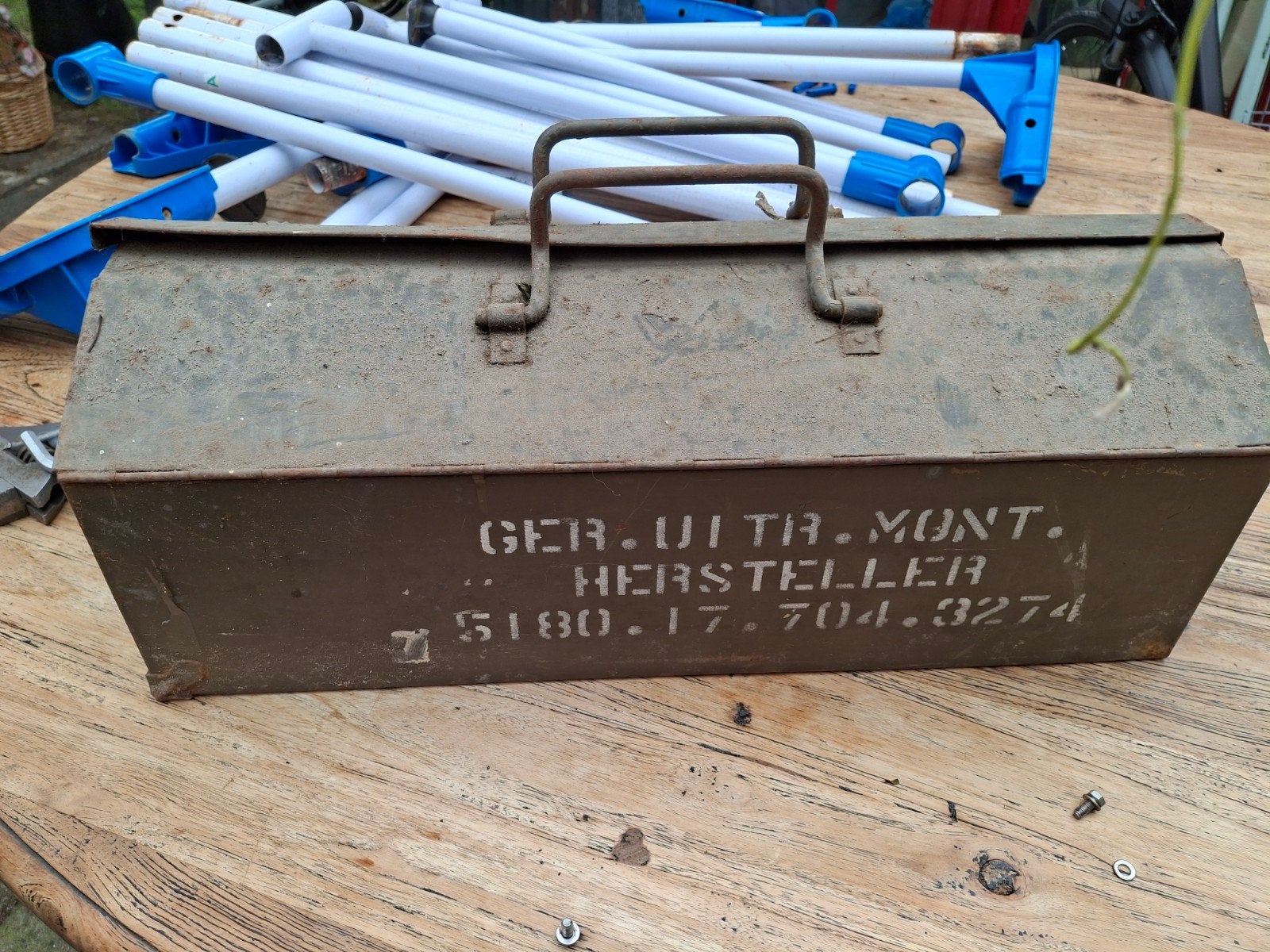 Oude militaire gereedschapskist - Vintage legerkist, Ophalen