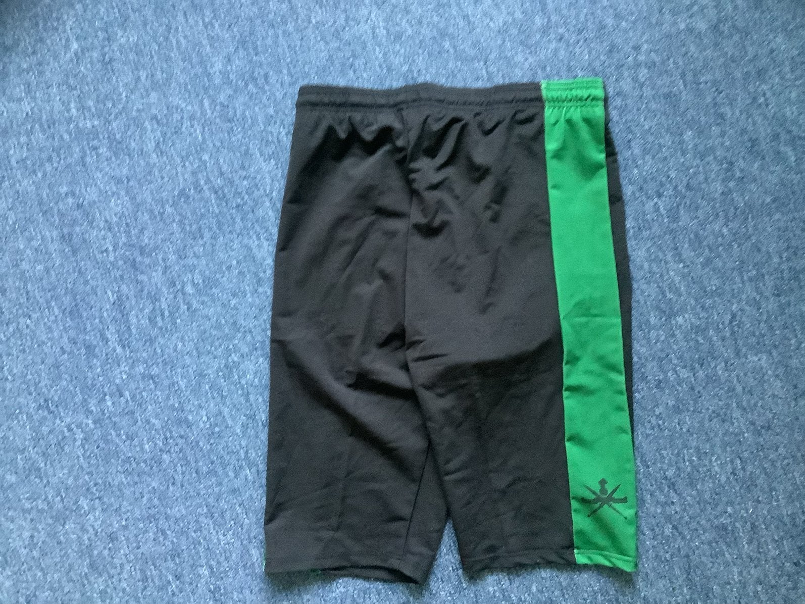 Nieuwe sportbroek van de KCT. Maat xxl( zie foto 2), Verzenden, Landmacht, Nederland, Kleding of Schoenen