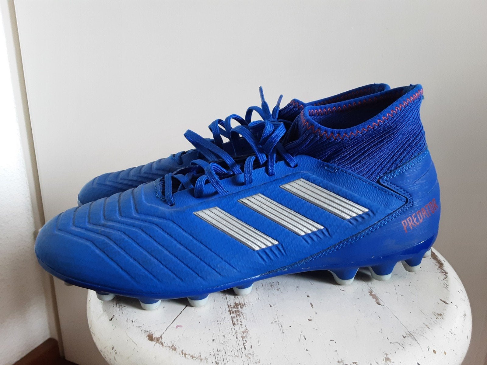 ADIDAS Predator voetbalschoenen maat 45 ⅓ blauw, Gebruikt, Maat XS of kleiner, Schoenen, Ophalen of Verzenden