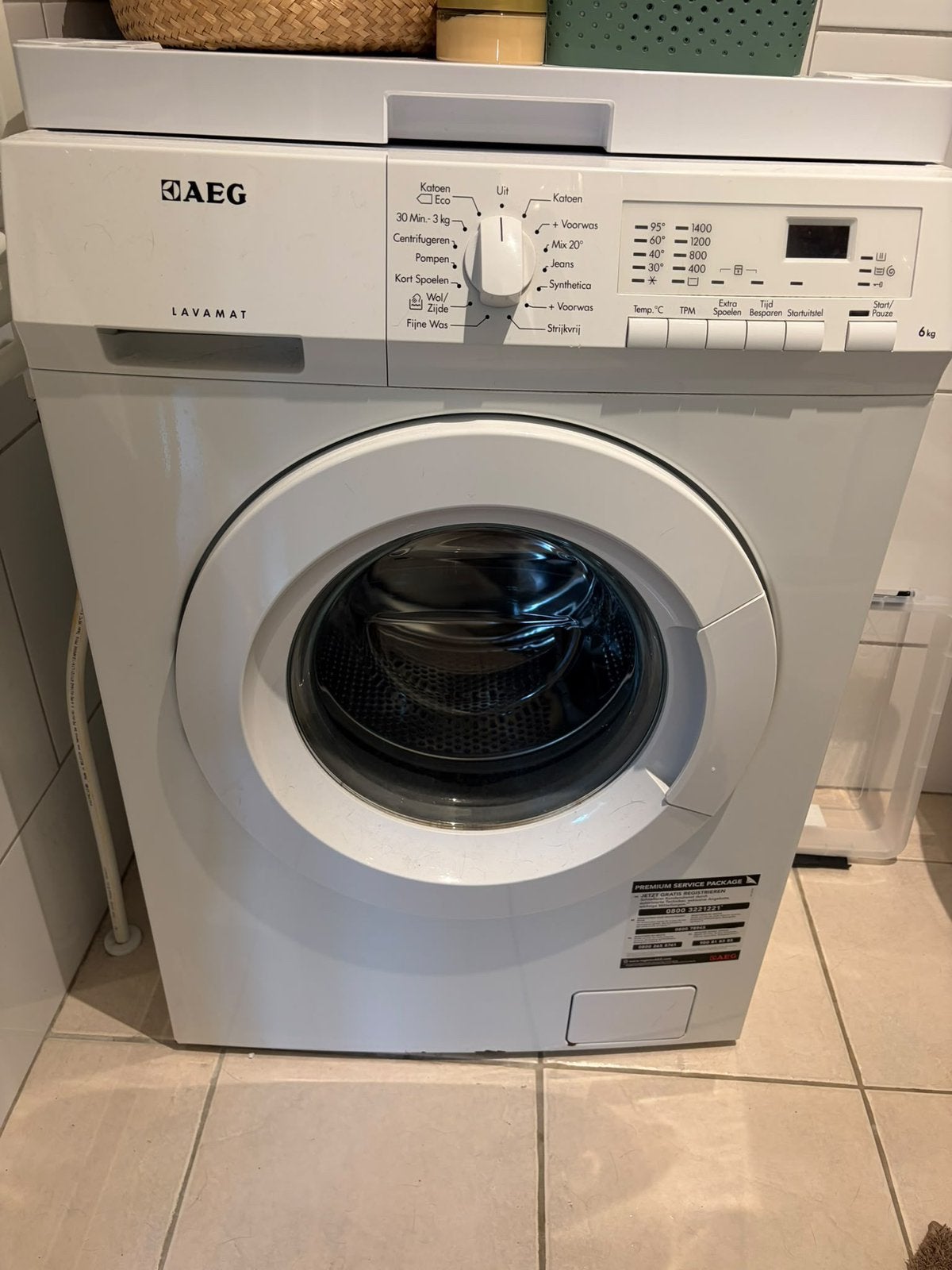 AEG Lavamat L50460FL, Ophalen of Verzenden, Zo goed als nieuw, 85 tot 90 cm, 1200 tot 1600 toeren