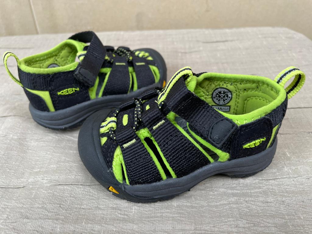 Keen maat 19 nieuw sandalen, Ophalen of Verzenden, Nieuw, Jongen of Meisje, Overige typen