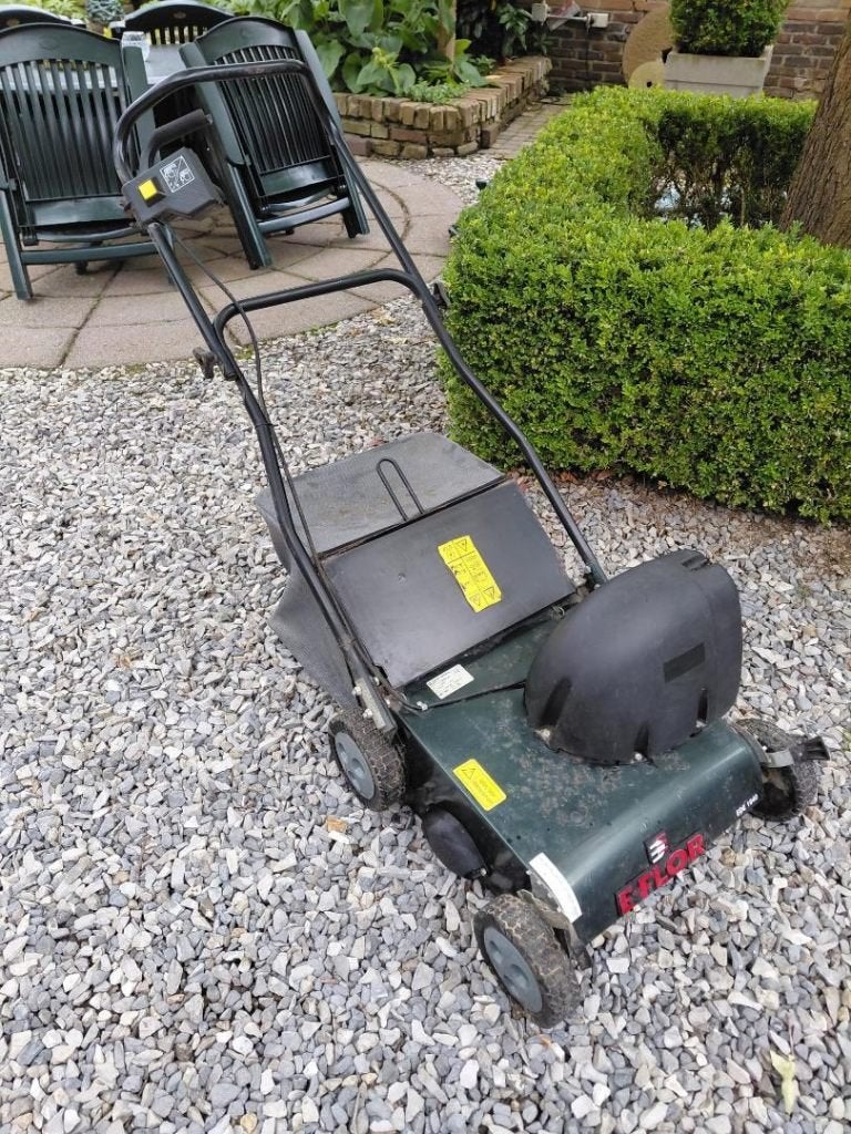 Verticuteer Machine, Ophalen, Gebruikt, Elektrisch, Onbekend