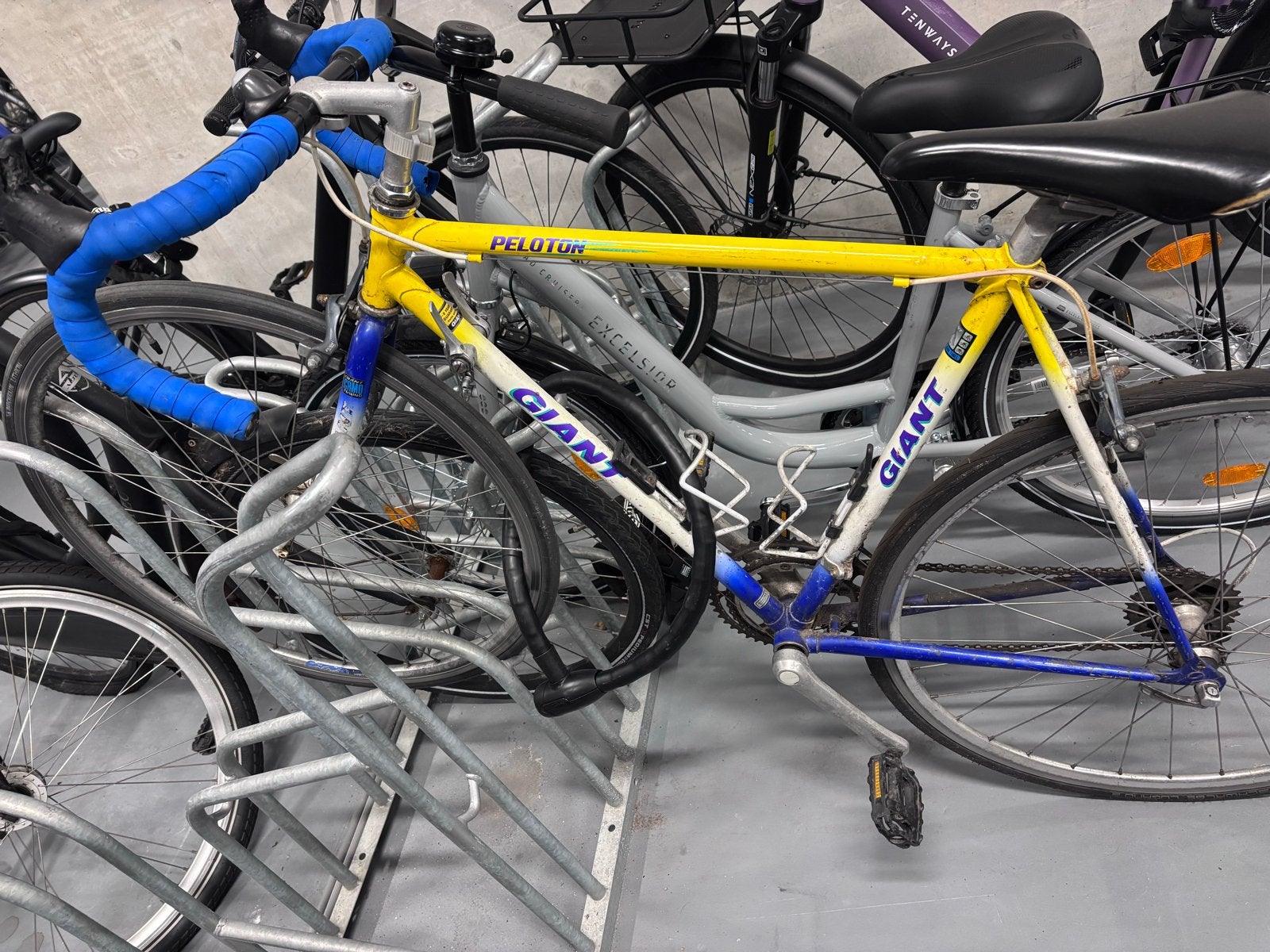 Giant racefiets dames, Ophalen, 28 inch, Gebruikt, 10 tot 15 versnellingen