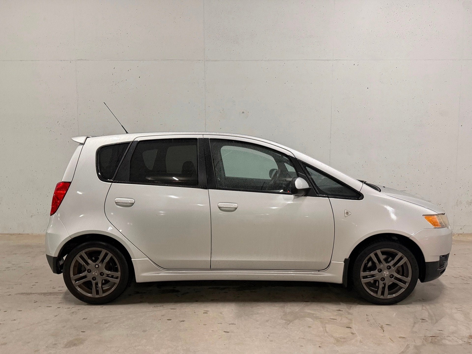 Mitsubishi Colt 1.5 Ralliart 5drs. 150pk APK NAP Airco, Auto's, Voorwielaandrijving, Dealer onderhouden, Gebruikt, 4 cilinders