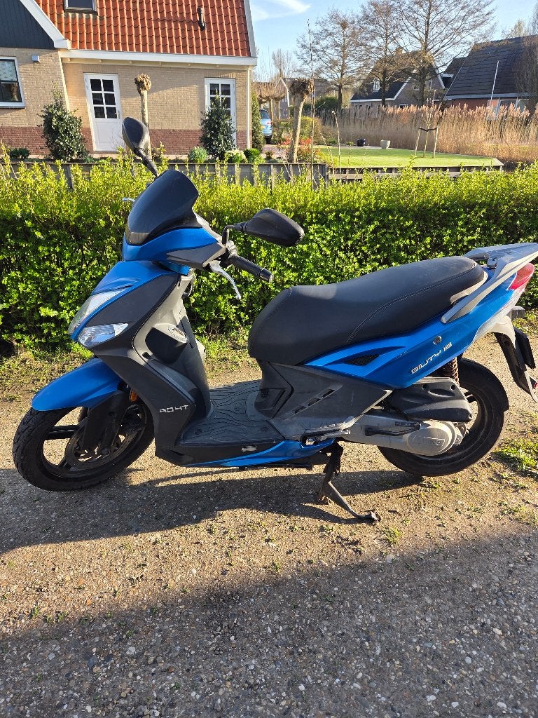 Kymco Agility 16+ 50cc scooter - Blauw - 26000 km, Fietsen en Brommers, Ophalen, Gebruikt, Maximaal 45 km/u, 49 cc