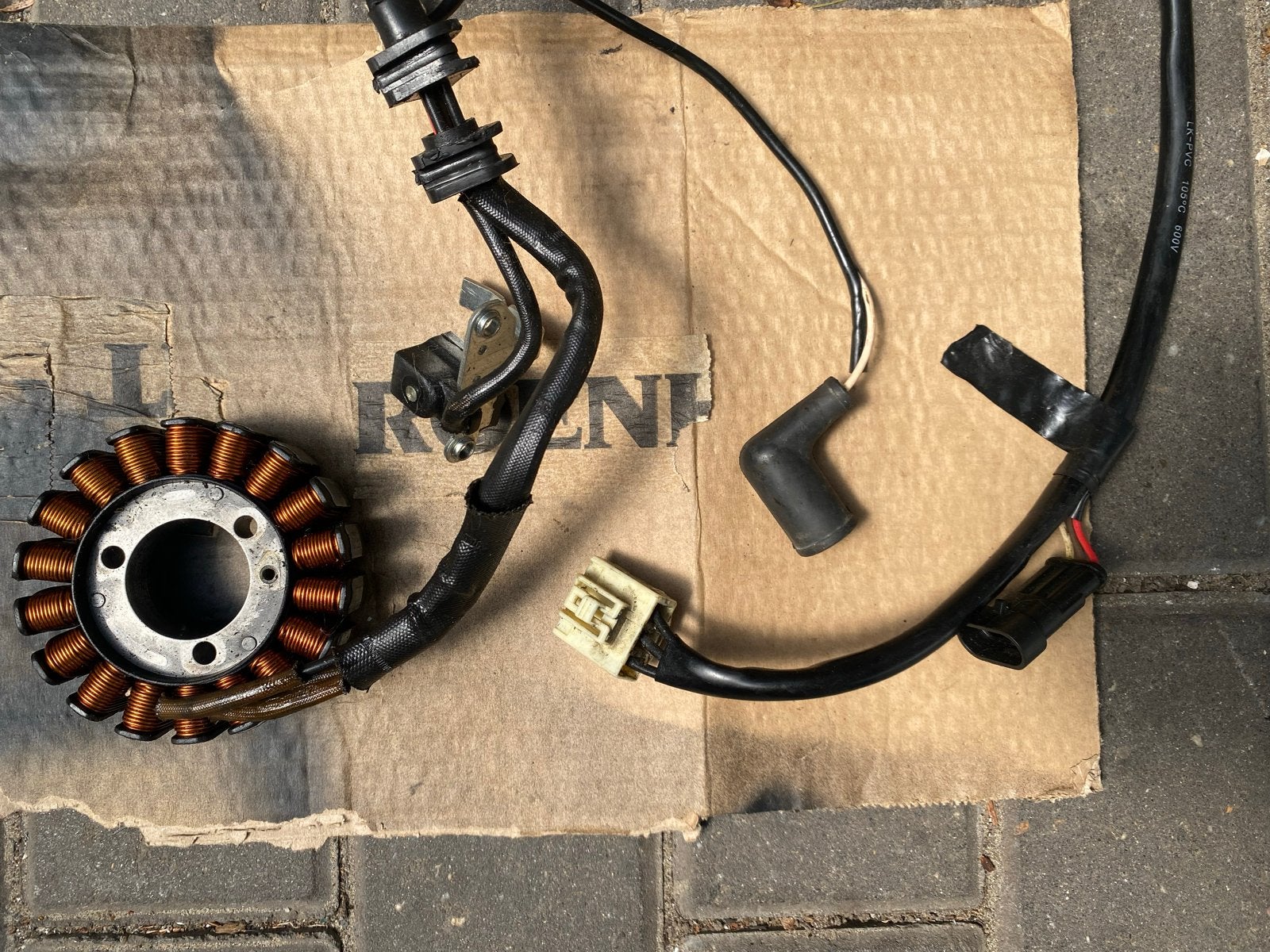 Stator spoel voor motorscooter(gebruikt) 638848, Ophalen of Verzenden, Gebruikt