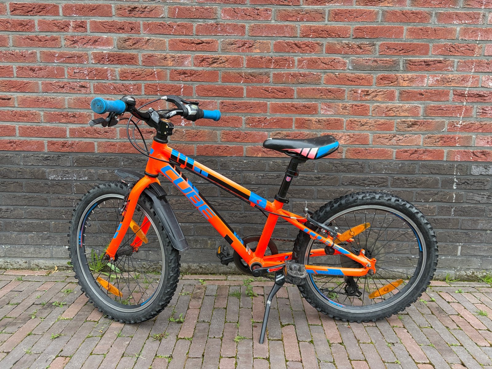 Cube Acid 200 Kinderfiets Oranje/Blauw - 20 inch, Ophalen, Gebruikt, Velgrem, 16 tot 20 inch