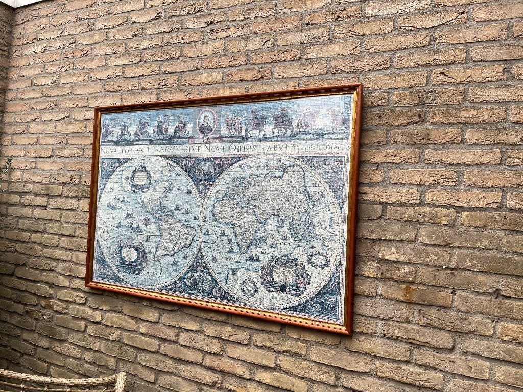 Antieke Wereldkaart Puzzel Zeer Fraai Ingelijst 127 x 85 cm, Ophalen, Aardrijkskunde