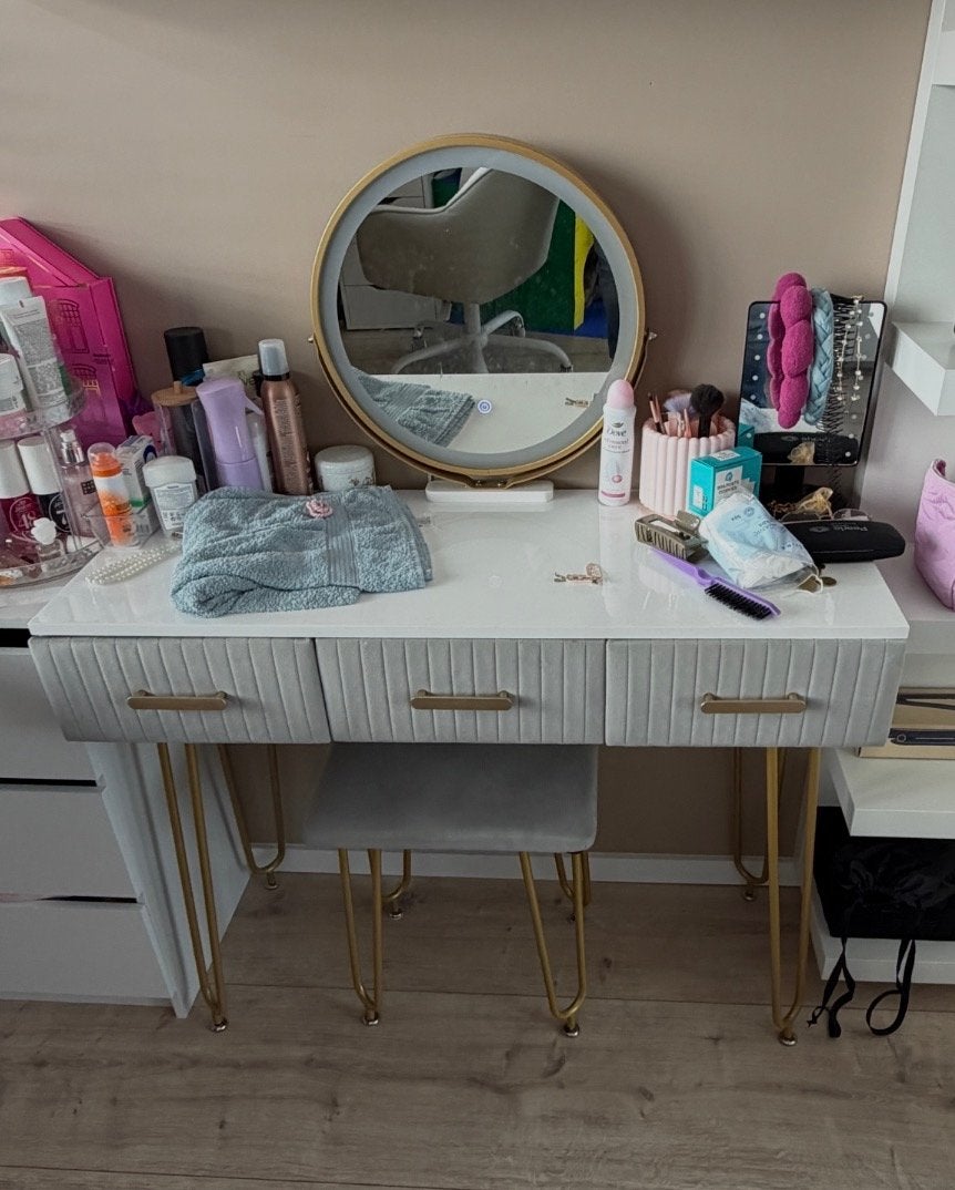 Kaptafel met spiegel, LED verlichting, krukje en 3 lades, Ophalen, Overige materialen, Gebruikt, 50 tot 100 cm