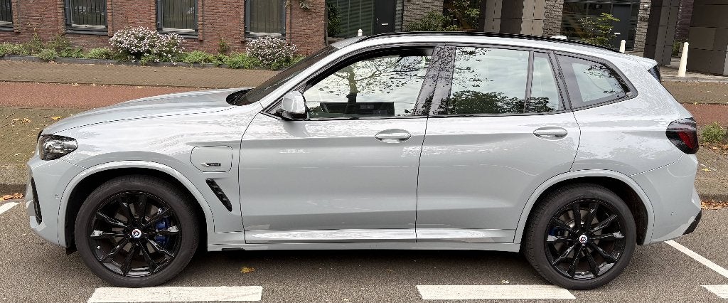 Foto 5 van BMW X3 xDrive30e M- Pakket /Pano /Leder /Shadow Line /2022