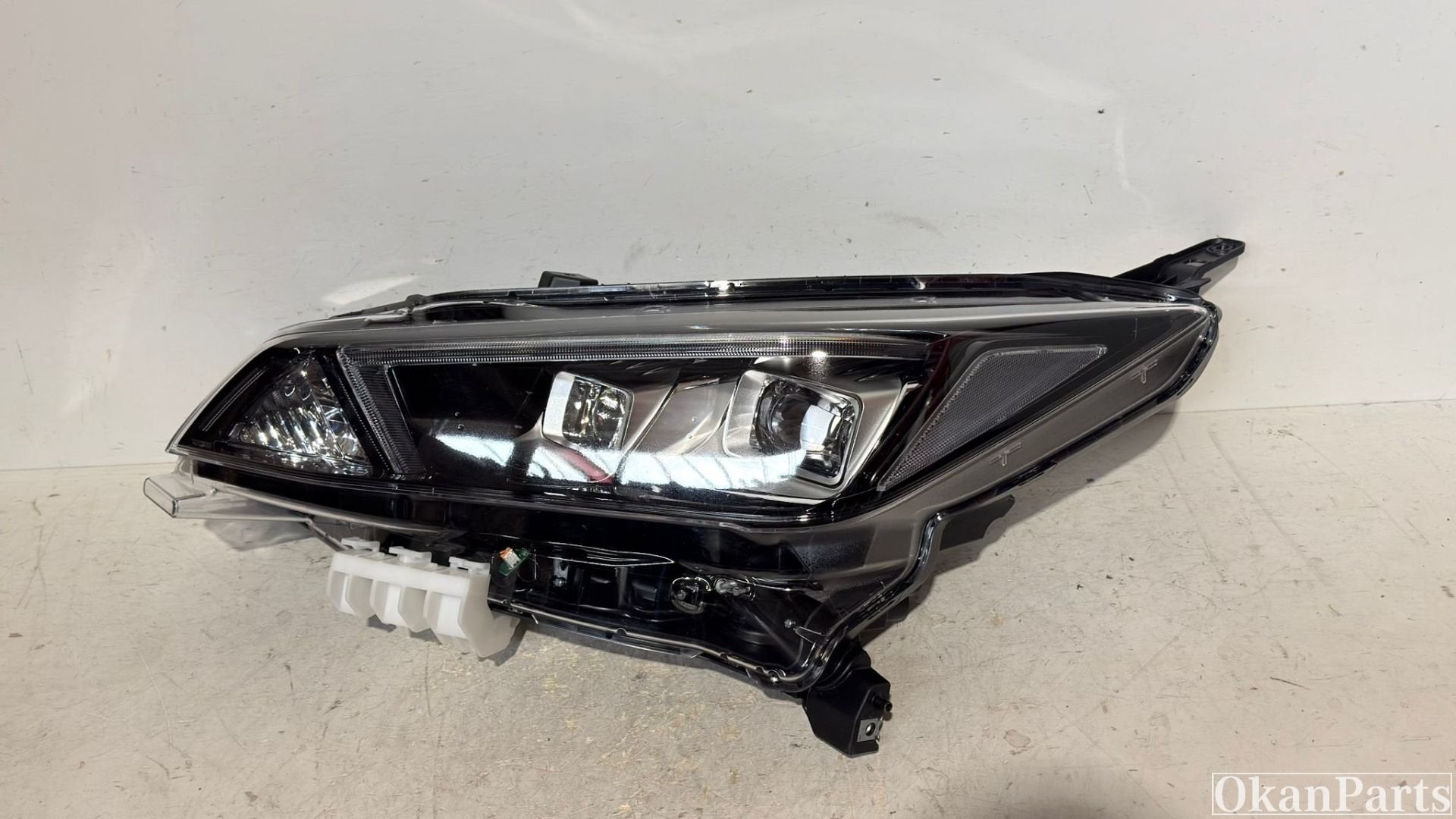 Nissan Leaf 2 LED linker koplamp links 260605SH5B 260605SH0A, Auto-onderdelen, Info@fabrikant.eu, Fabrikantstraat 1
1000 AA  Amsterdam, NL