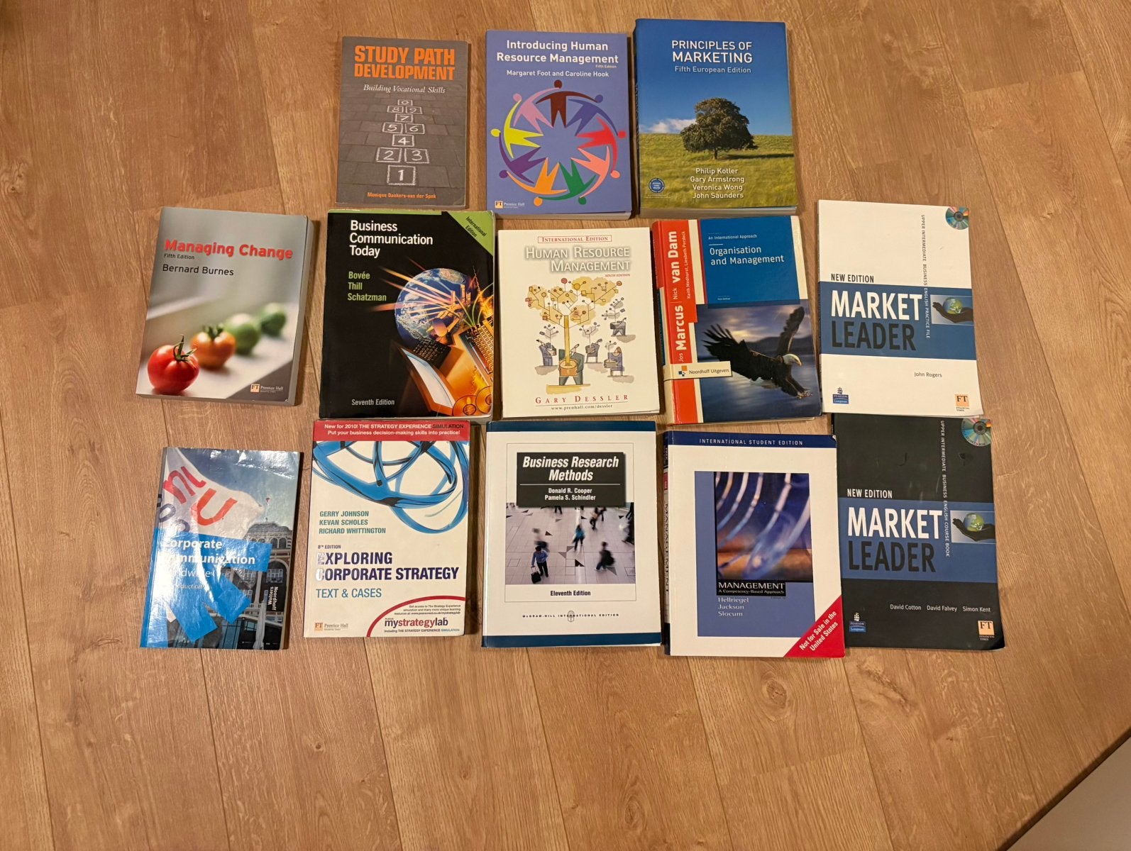 Studieboeken bedrijfskunde t.e.a.b., Boeken, Ophalen of Verzenden, Gamma, Gelezen, HBO