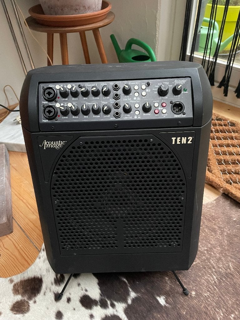Acoustic Image Ten2 600w 2 kanaals (contra)basversterker, Muziek en Instrumenten, Versterkers | Bas en Gitaar, Ophalen, Gebruikt