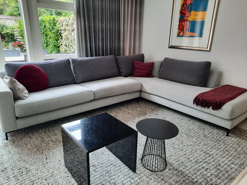 Comfortabele moderne hoekbank met mooie stoffering, Huis en Inrichting, Ophalen, 250 tot 300 cm, Hoekbank, 75 tot 100 cm