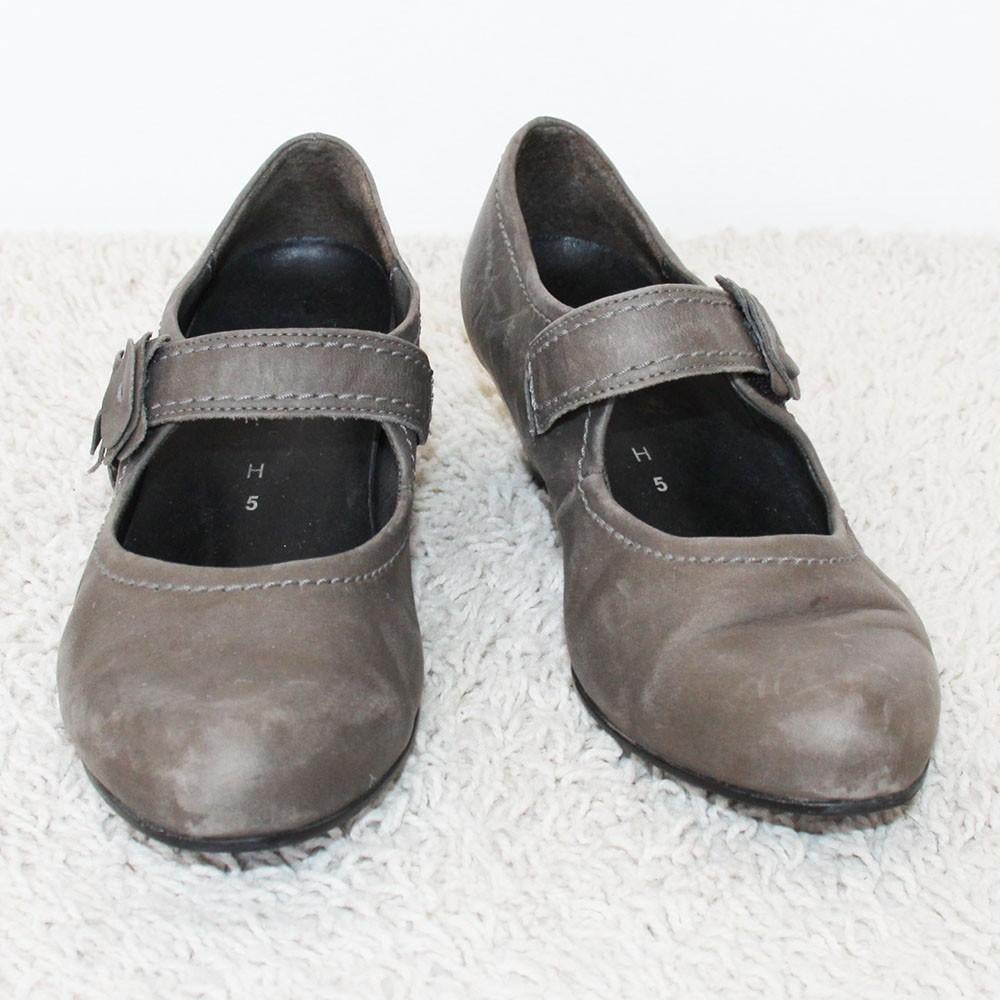 Mooie Leren Gabor Schoenen - 30 (Maat 5H / 38) € 50,-, Schoenen met lage hakken, Gabor, Ophalen of Verzenden, Zo goed als nieuw
