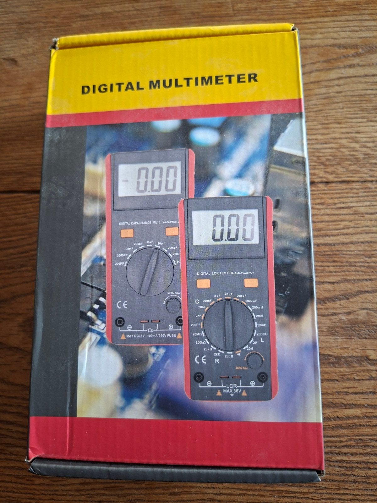 Digitale Multimeter LCR Tester - BM4070, Doe-het-zelf en Verbouw, Meetapparatuur, Ophalen of Verzenden