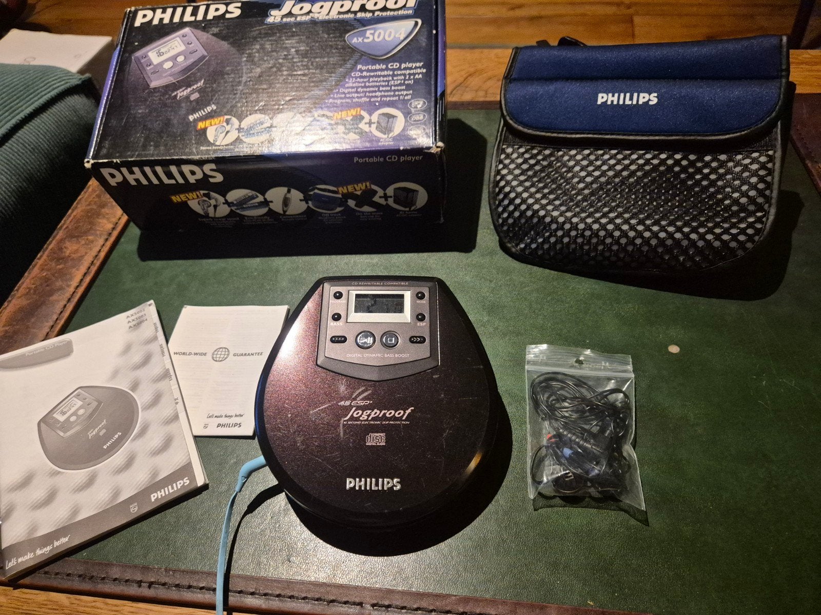 Philips AX5004 Jogproof Draagbare CD-speler  Midnight Purple, Ophalen of Verzenden, Gebruikt, Philips, Draagbaar