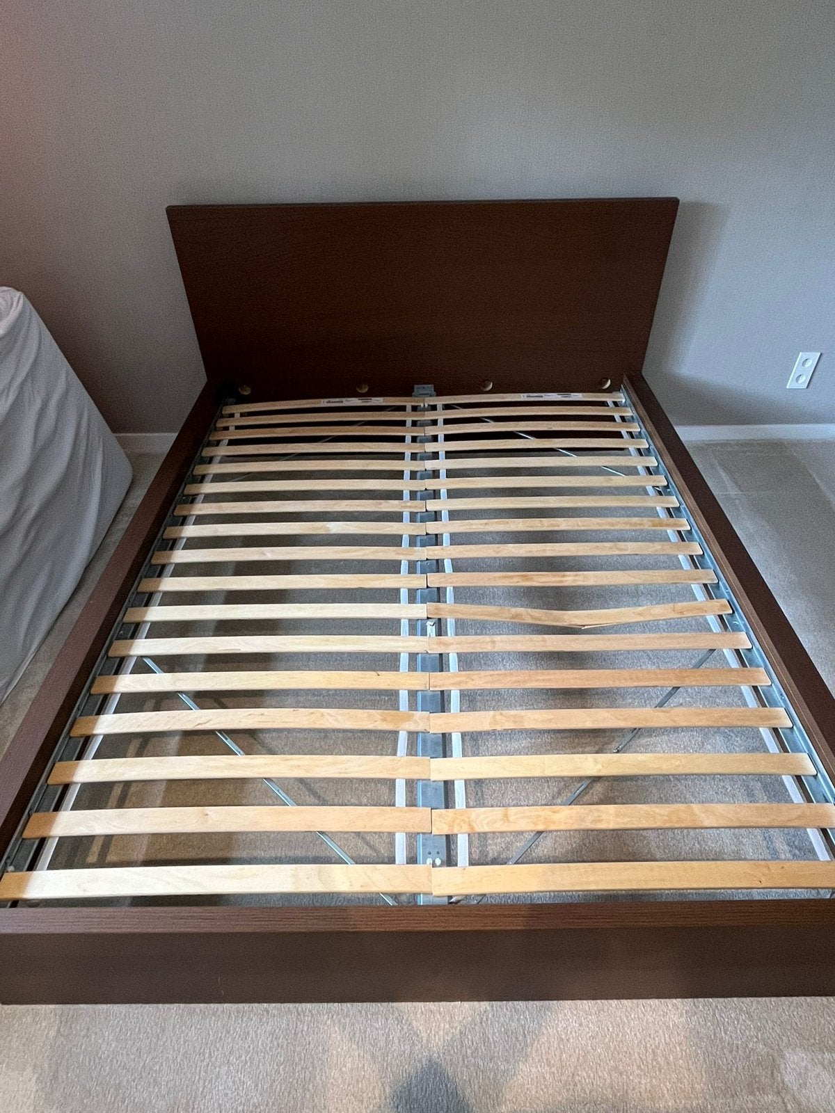 MALM bed, Ophalen, Bruin, Tweepersoons, Zo goed als nieuw